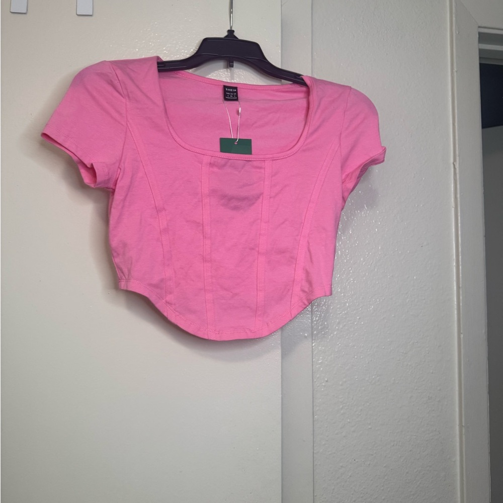 SHEIN Pink Fitted Crop Top